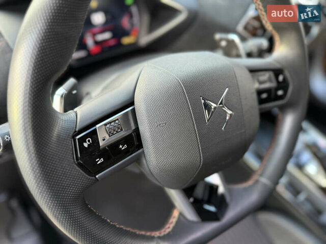 Желтый DS 3 Crossback, объемом двигателя 1.5 л и пробегом 47 тыс. км за 23990 $, фото 50 на Automoto.ua