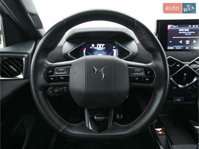 Серый DS 3 Crossback, объемом двигателя 0 л и пробегом 101 тыс. км за 17300 $, фото 63 на Automoto.ua