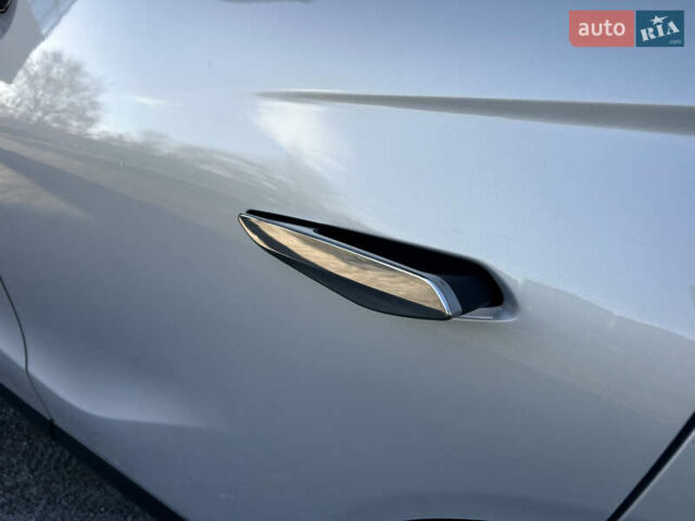 Серый DS 3 Crossback, объемом двигателя 0 л и пробегом 101 тыс. км за 17300 $, фото 33 на Automoto.ua
