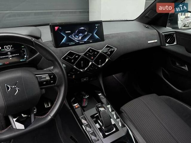 Серый DS 3 Crossback, объемом двигателя 0 л и пробегом 43 тыс. км за 14950 $, фото 51 на Automoto.ua