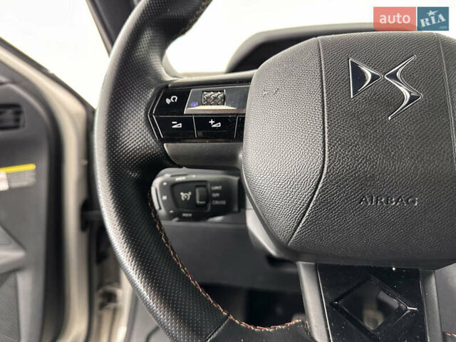 Серый DS 3 Crossback, объемом двигателя 0 л и пробегом 101 тыс. км за 17300 $, фото 74 на Automoto.ua