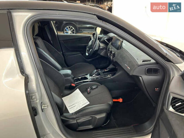 Серый DS 3 Crossback, объемом двигателя 0 л и пробегом 50 тыс. км за 17500 $, фото 5 на Automoto.ua