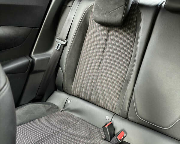 Серый DS 3 Crossback, объемом двигателя 1.2 л и пробегом 50 тыс. км за 18900 $, фото 9 на Automoto.ua