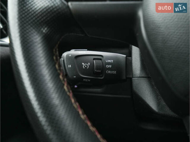 Серый DS 3 Crossback, объемом двигателя 0 л и пробегом 101 тыс. км за 17300 $, фото 66 на Automoto.ua