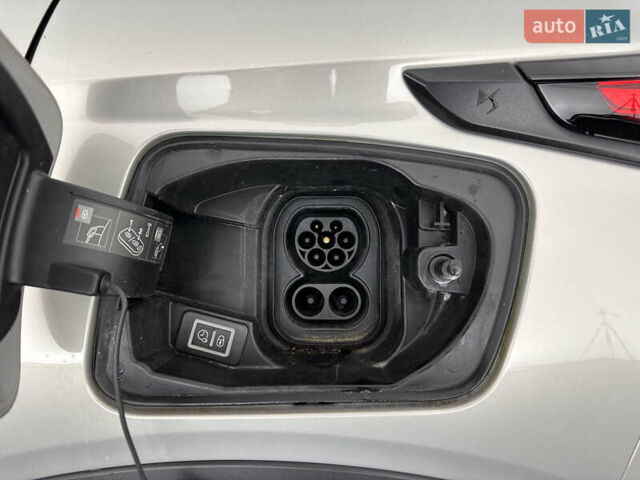 Серый DS 3 Crossback, объемом двигателя 0 л и пробегом 101 тыс. км за 17300 $, фото 78 на Automoto.ua