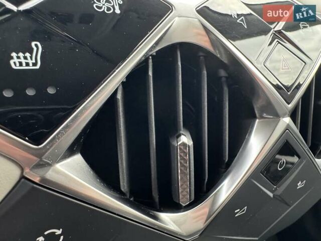 Серый DS 3 Crossback, объемом двигателя 1.5 л и пробегом 52 тыс. км за 19999 $, фото 66 на Automoto.ua