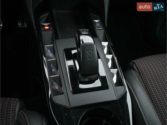 Серый DS 3 Crossback, объемом двигателя 0 л и пробегом 101 тыс. км за 17300 $, фото 57 на Automoto.ua