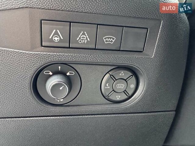 Серый DS 3 Crossback, объемом двигателя 1.5 л и пробегом 52 тыс. км за 19999 $, фото 58 на Automoto.ua