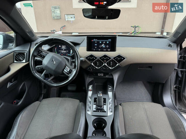 Серый DS 3 Crossback, объемом двигателя 0 л и пробегом 72 тыс. км за 14650 $, фото 10 на Automoto.ua