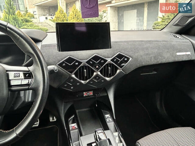 Серый DS 3 Crossback, объемом двигателя 0 л и пробегом 101 тыс. км за 17300 $, фото 37 на Automoto.ua