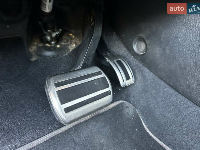 Серый DS 3 Crossback, объемом двигателя 0 л и пробегом 101 тыс. км за 17300 $, фото 55 на Automoto.ua