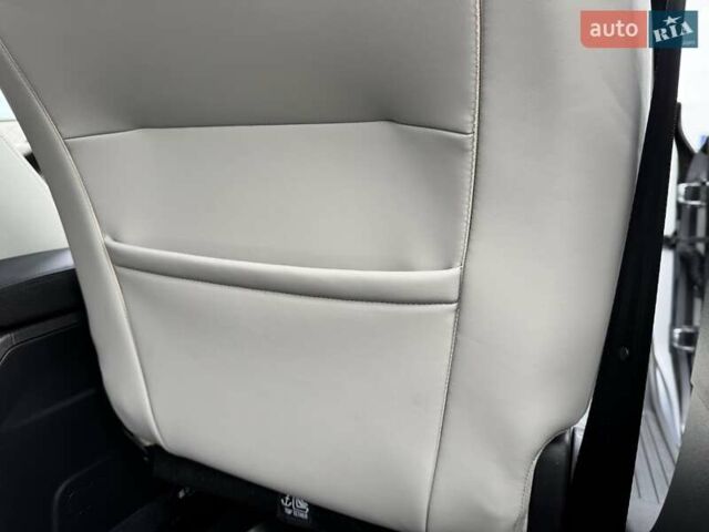 Серый DS 3 Crossback, объемом двигателя 1.5 л и пробегом 52 тыс. км за 19999 $, фото 54 на Automoto.ua