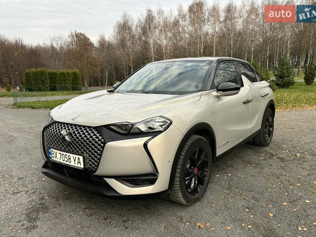 Серый DS 3 Crossback, объемом двигателя 0 л и пробегом 101 тыс. км за 17300 $, фото 18 на Automoto.ua
