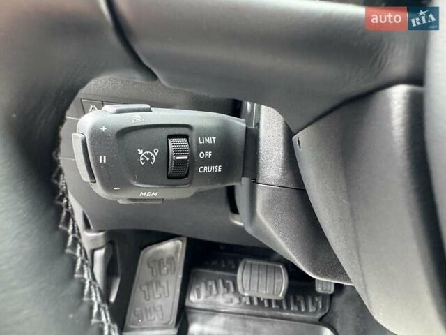 Серый DS 3 Crossback, объемом двигателя 1.5 л и пробегом 52 тыс. км за 19999 $, фото 45 на Automoto.ua