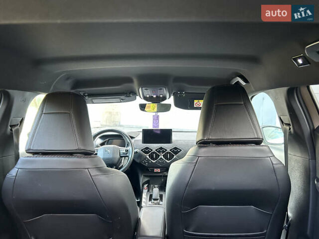 Серый DS 3 Crossback, объемом двигателя 0 л и пробегом 101 тыс. км за 17300 $, фото 48 на Automoto.ua