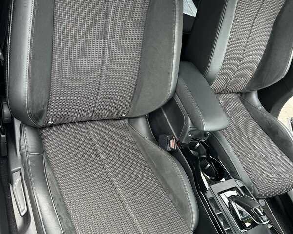 Серый DS 3 Crossback, объемом двигателя 1.2 л и пробегом 21 тыс. км за 21800 $, фото 29 на Automoto.ua
