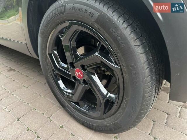 Серый DS 3 Crossback, объемом двигателя 1.2 л и пробегом 21 тыс. км за 21800 $, фото 14 на Automoto.ua