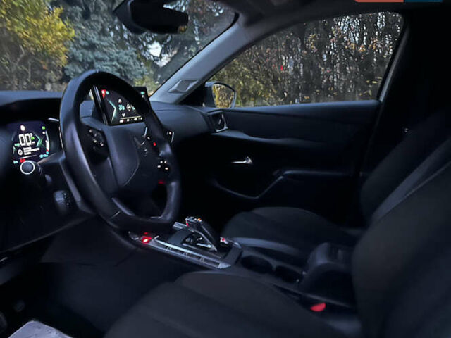 Серый DS 3 Crossback, объемом двигателя 0 л и пробегом 100 тыс. км за 15650 $, фото 40 на Automoto.ua