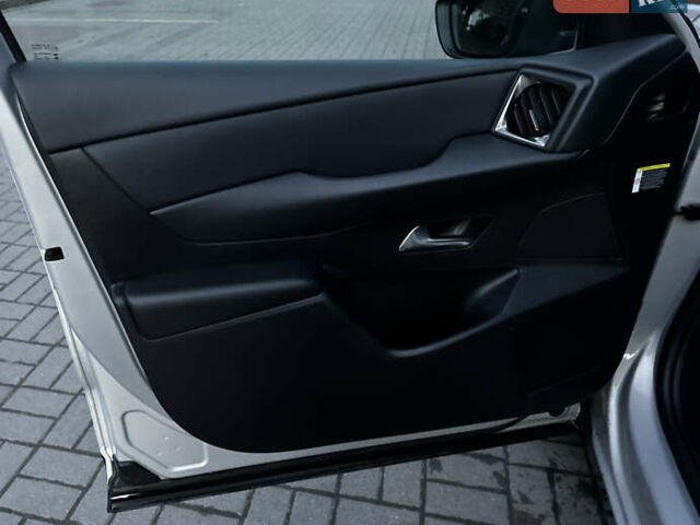 Серый DS 3 Crossback, объемом двигателя 0 л и пробегом 100 тыс. км за 15650 $, фото 51 на Automoto.ua