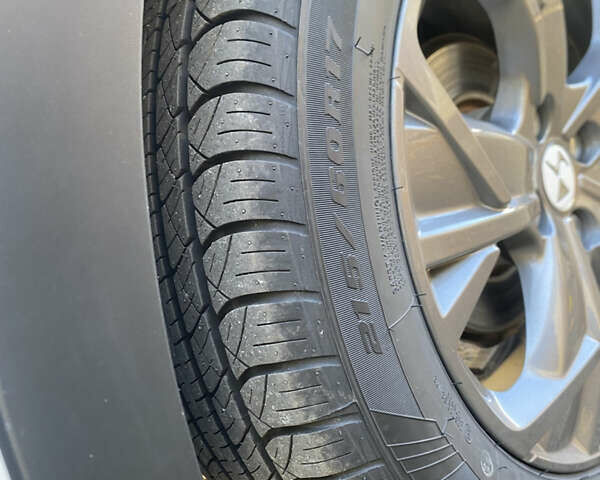 Білий DS 3 e-Tense, об'ємом двигуна 0 л та пробігом 69 тис. км за 15900 $, фото 16 на Automoto.ua