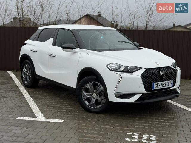 Белый DS 3 e-Tense, объемом двигателя 0 л и пробегом 87 тыс. км за 16200 $, фото 7 на Automoto.ua