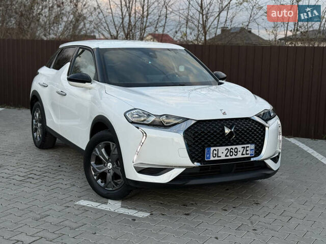 Белый DS 3 e-Tense, объемом двигателя 0 л и пробегом 54 тыс. км за 17200 $, фото 9 на Automoto.ua