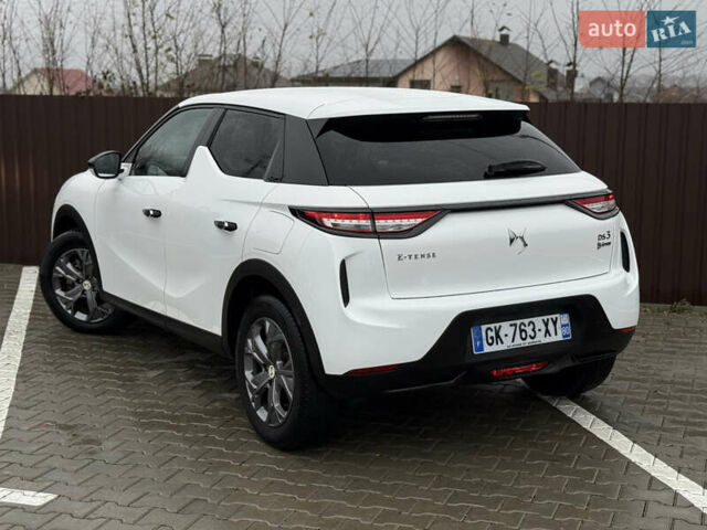 Белый DS 3 e-Tense, объемом двигателя 0 л и пробегом 87 тыс. км за 16200 $, фото 10 на Automoto.ua