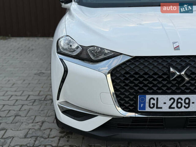 Белый DS 3 e-Tense, объемом двигателя 0 л и пробегом 54 тыс. км за 17200 $, фото 7 на Automoto.ua