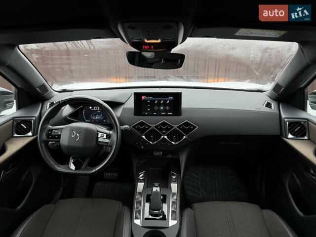 Белый DS 3 e-Tense, объемом двигателя 0 л и пробегом 87 тыс. км за 16200 $, фото 19 на Automoto.ua