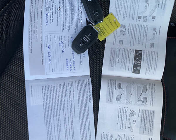 Білий DS 3 e-Tense, об'ємом двигуна 0 л та пробігом 69 тис. км за 15900 $, фото 31 на Automoto.ua