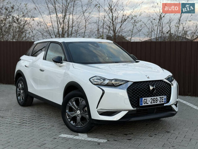Белый DS 3 e-Tense, объемом двигателя 0 л и пробегом 54 тыс. км за 17200 $, фото 10 на Automoto.ua