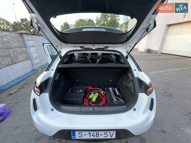 Белый DS 3 e-Tense, объемом двигателя 0 л и пробегом 9 тыс. км за 22000 $, фото 17 на Automoto.ua