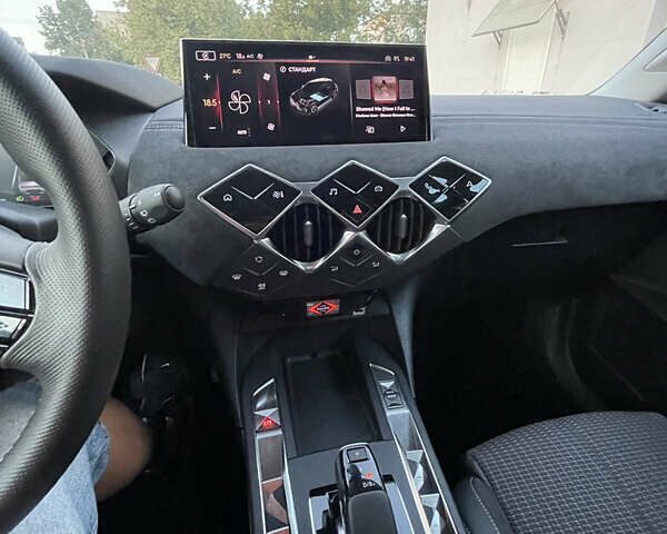 Белый DS 3 e-Tense, объемом двигателя 0 л и пробегом 9 тыс. км за 22000 $, фото 40 на Automoto.ua