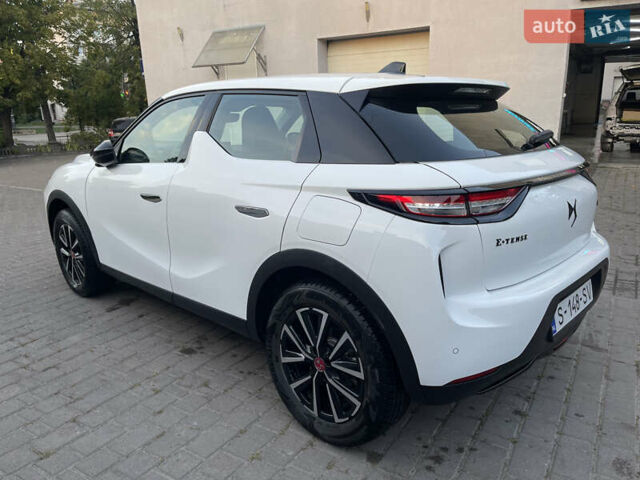Белый DS 3 e-Tense, объемом двигателя 0 л и пробегом 9 тыс. км за 22000 $, фото 32 на Automoto.ua