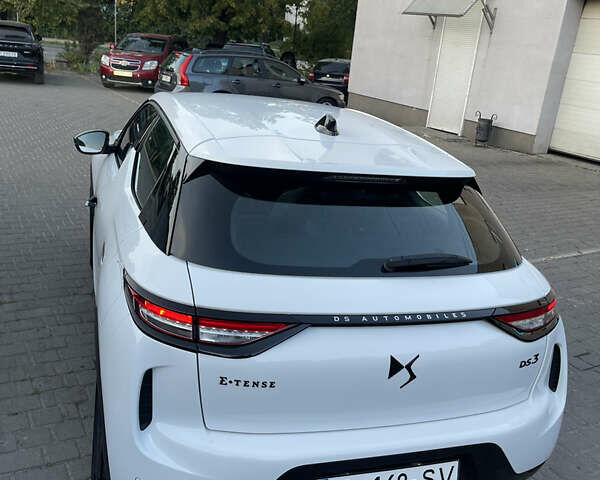 Белый DS 3 e-Tense, объемом двигателя 0 л и пробегом 9 тыс. км за 22000 $, фото 4 на Automoto.ua