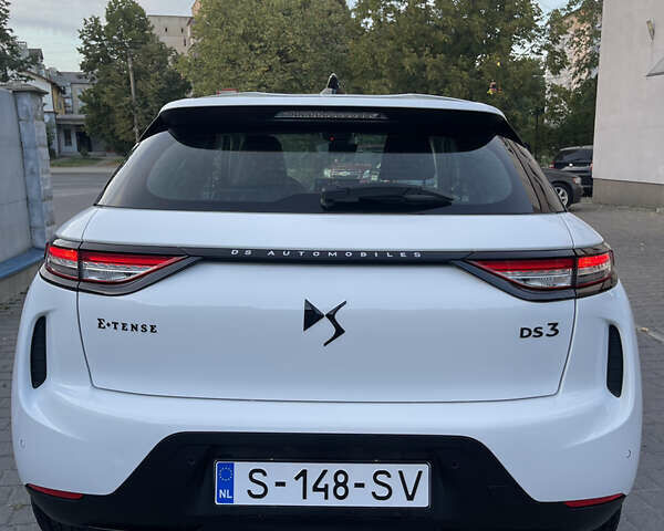 Белый DS 3 e-Tense, объемом двигателя 0 л и пробегом 9 тыс. км за 22000 $, фото 5 на Automoto.ua