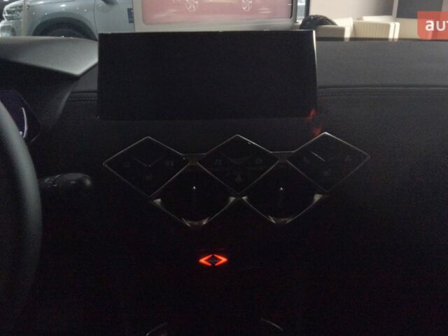 купить новое авто DS 3 e-Tense 2023 года от официального дилера AUTOCENTER AUTO.RIA DS фото