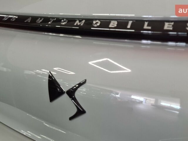 DS 3 e-Tense, объемом двигателя 0 л и пробегом 0 тыс. км за 31664 $, фото 17 на Automoto.ua