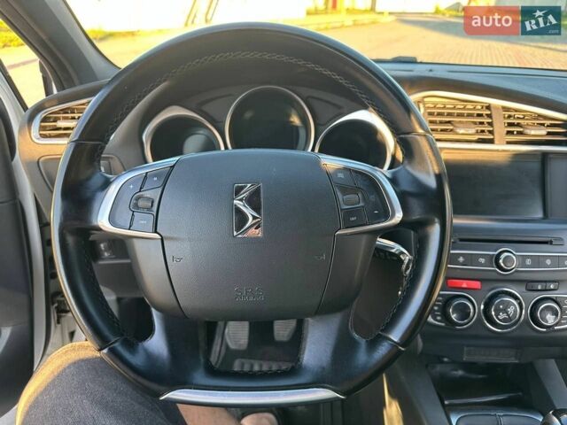 Білий DS 4, об'ємом двигуна 1.56 л та пробігом 306 тис. км за 12500 $, фото 11 на Automoto.ua