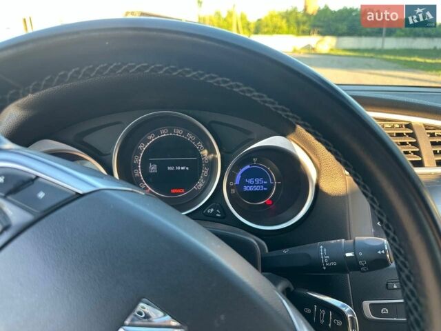 Білий DS 4, об'ємом двигуна 1.56 л та пробігом 306 тис. км за 12500 $, фото 14 на Automoto.ua