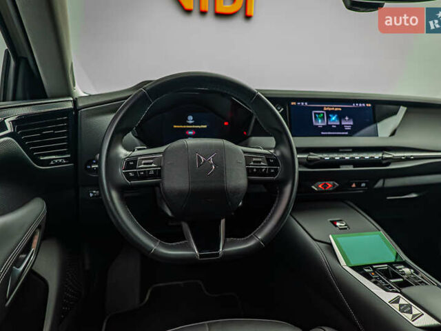 Белый DS 4, объемом двигателя 1.5 л и пробегом 9 тыс. км за 28770 $, фото 10 на Automoto.ua