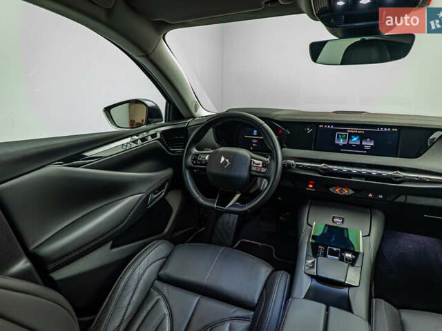 Белый DS 4, объемом двигателя 1.5 л и пробегом 9 тыс. км за 28770 $, фото 9 на Automoto.ua