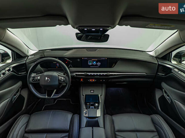 Белый DS 4, объемом двигателя 1.5 л и пробегом 9 тыс. км за 28770 $, фото 24 на Automoto.ua