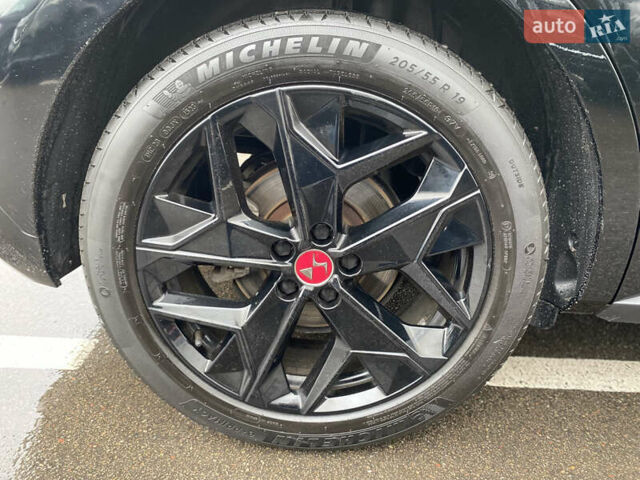 Черный DS 4, объемом двигателя 1.6 л и пробегом 17 тыс. км за 29200 $, фото 5 на Automoto.ua