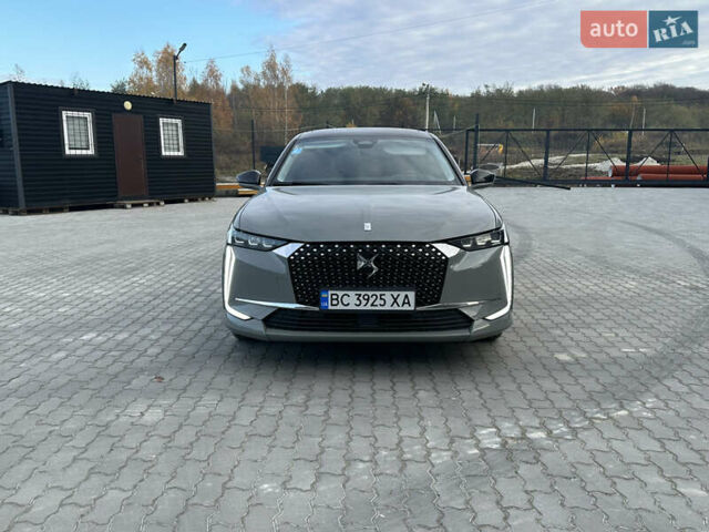 Серый DS 4, объемом двигателя 1.5 л и пробегом 49 тыс. км за 28000 $, фото 1 на Automoto.ua
