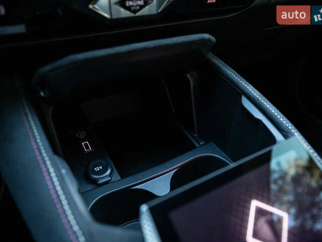Серый DS 4, объемом двигателя 1.6 л и пробегом 9 тыс. км за 31450 $, фото 44 на Automoto.ua