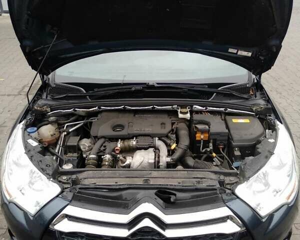 Синій DS 4, об'ємом двигуна 1.6 л та пробігом 260 тис. км за 10600 $, фото 9 на Automoto.ua