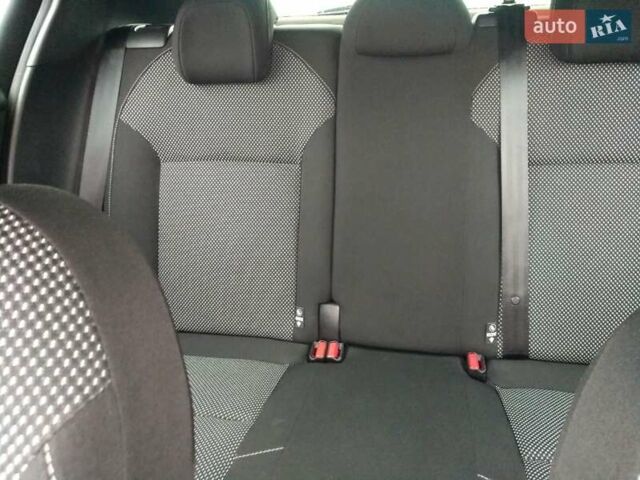 Серый DS 4 Crossback, объемом двигателя 1.6 л и пробегом 161 тыс. км за 14500 $, фото 15 на Automoto.ua