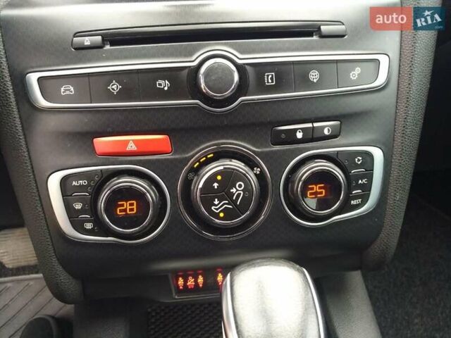 Серый DS 4 Crossback, объемом двигателя 1.6 л и пробегом 161 тыс. км за 14500 $, фото 20 на Automoto.ua