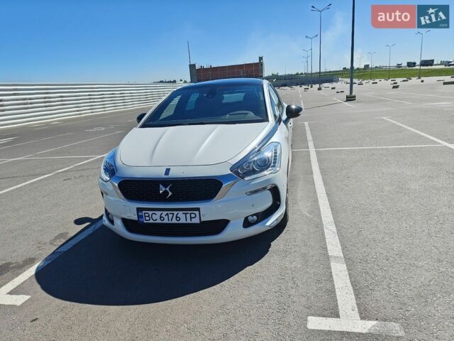 Белый DS 5, объемом двигателя 2 л и пробегом 212 тыс. км за 15500 $, фото 3 на Automoto.ua